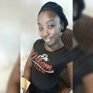 Meet your Posher, Jeanelle